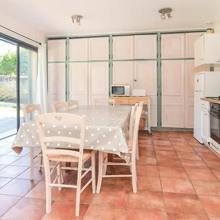 Holiday home Awesome In With Kitchen