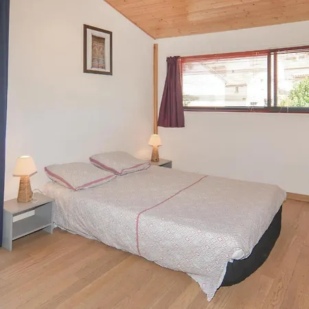 4 Bedroom Gorgeous In