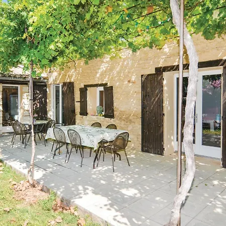 Holiday home Awesome In With Kitchen